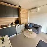 Breza Mobile House Big Berry * Metlika