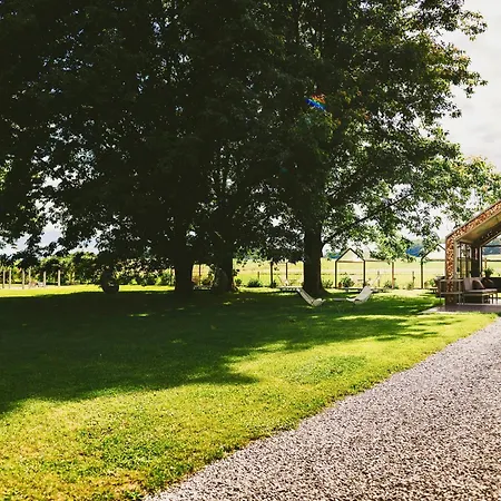 Breza Mobile House Big Berry Apartamento Metlika