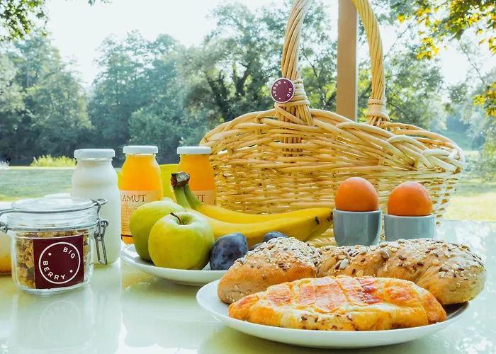 Breza Mobile House Big Berry Metlika