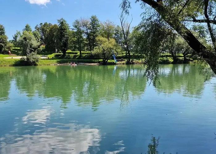 Breza Mobile House Big Berry