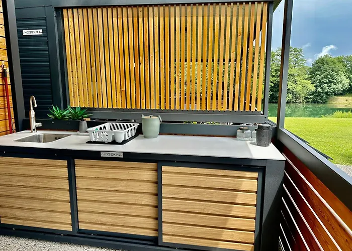 Breza Mobile House Big Berry Metlika